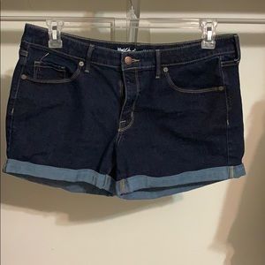 Midi-rise Midi Jean shorts